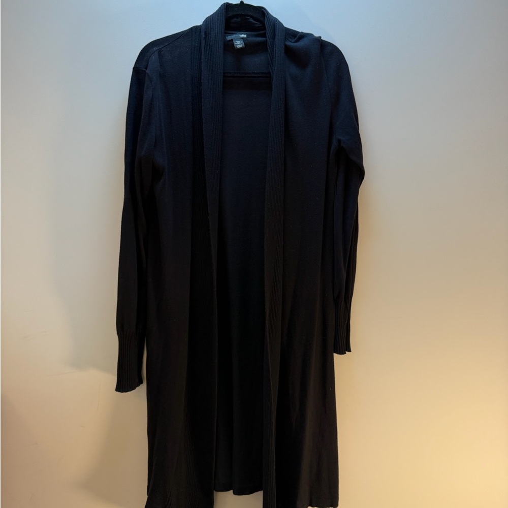 H&M Elegant Black Sweater